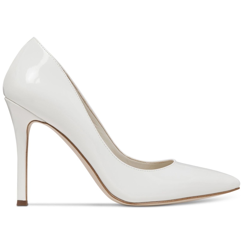 White BCBGeneration Pumps